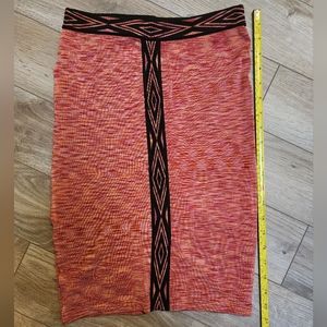 bebe women pencil skirt, size S (2-4 US)